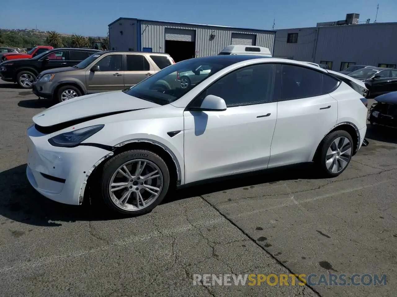 1 Photograph of a damaged car 5YJYGDEE9MF213739 TESLA MODEL Y 2021