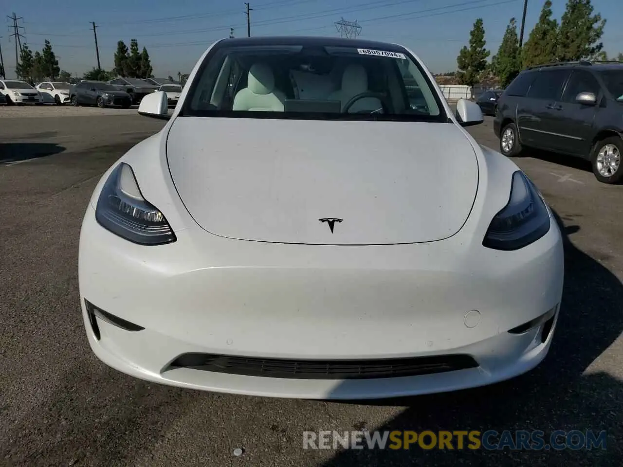 5 Photograph of a damaged car 5YJYGDEE9MF231125 TESLA MODEL Y 2021