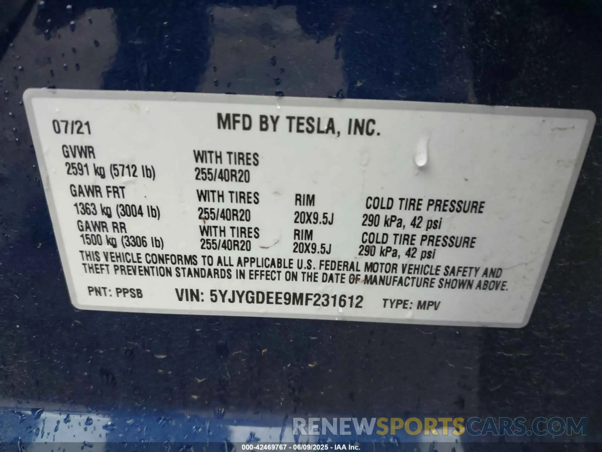 8 Photograph of a damaged car 5YJYGDEE9MF231612 TESLA MODEL Y 2021