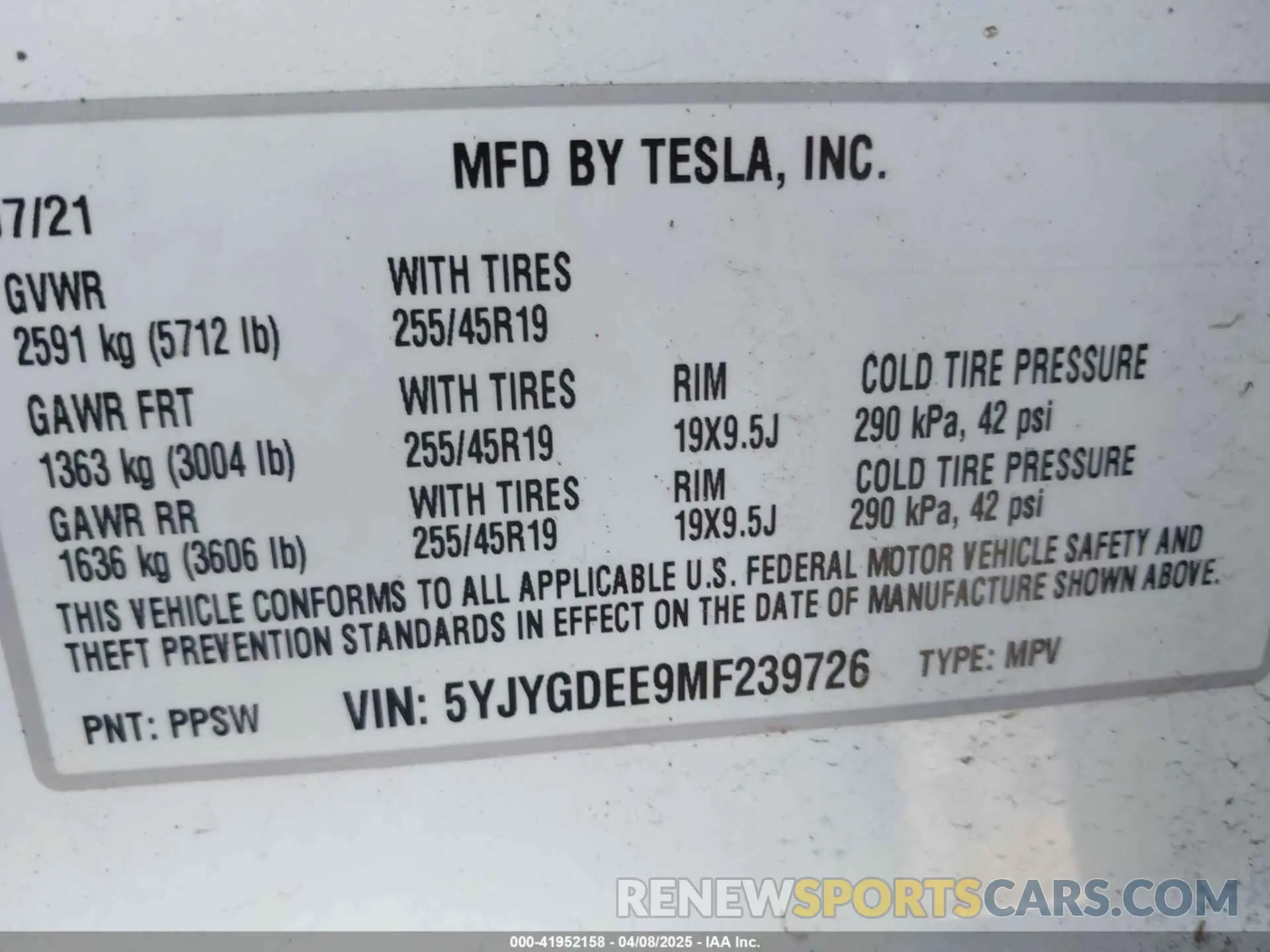 9 Photograph of a damaged car 5YJYGDEE9MF239726 TESLA MODEL Y 2021