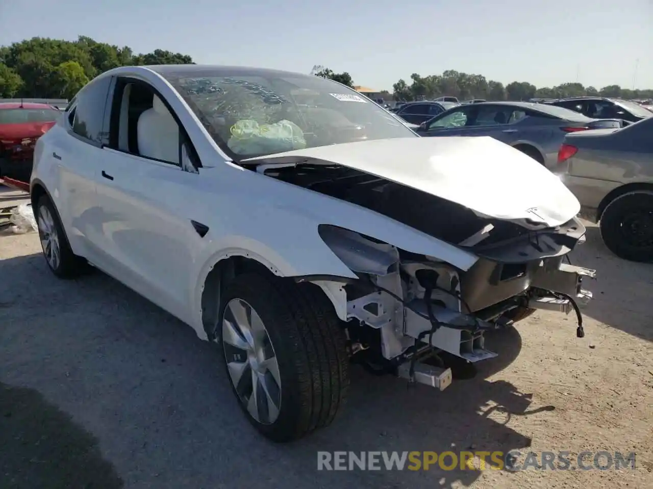 1 Photograph of a damaged car 5YJYGDEE9MF258342 TESLA MODEL Y 2021