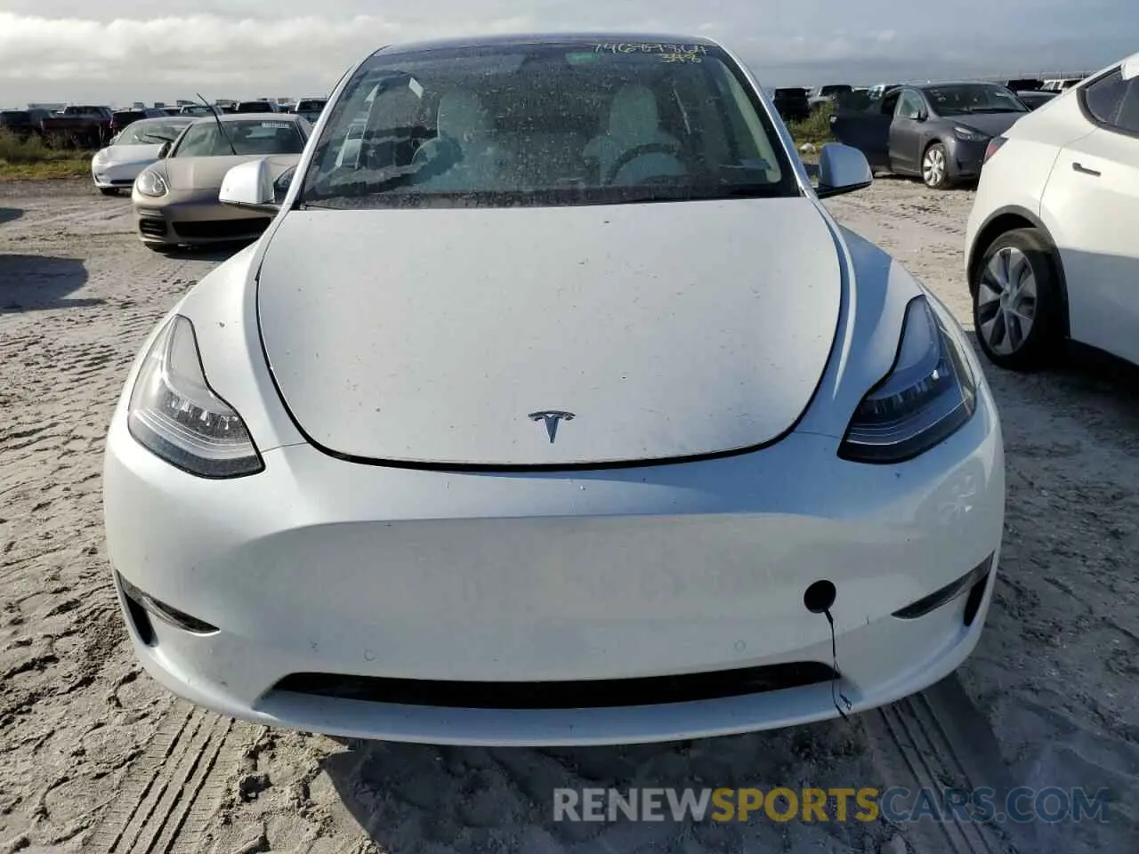 5 Photograph of a damaged car 5YJYGDEE9MF264786 TESLA MODEL Y 2021