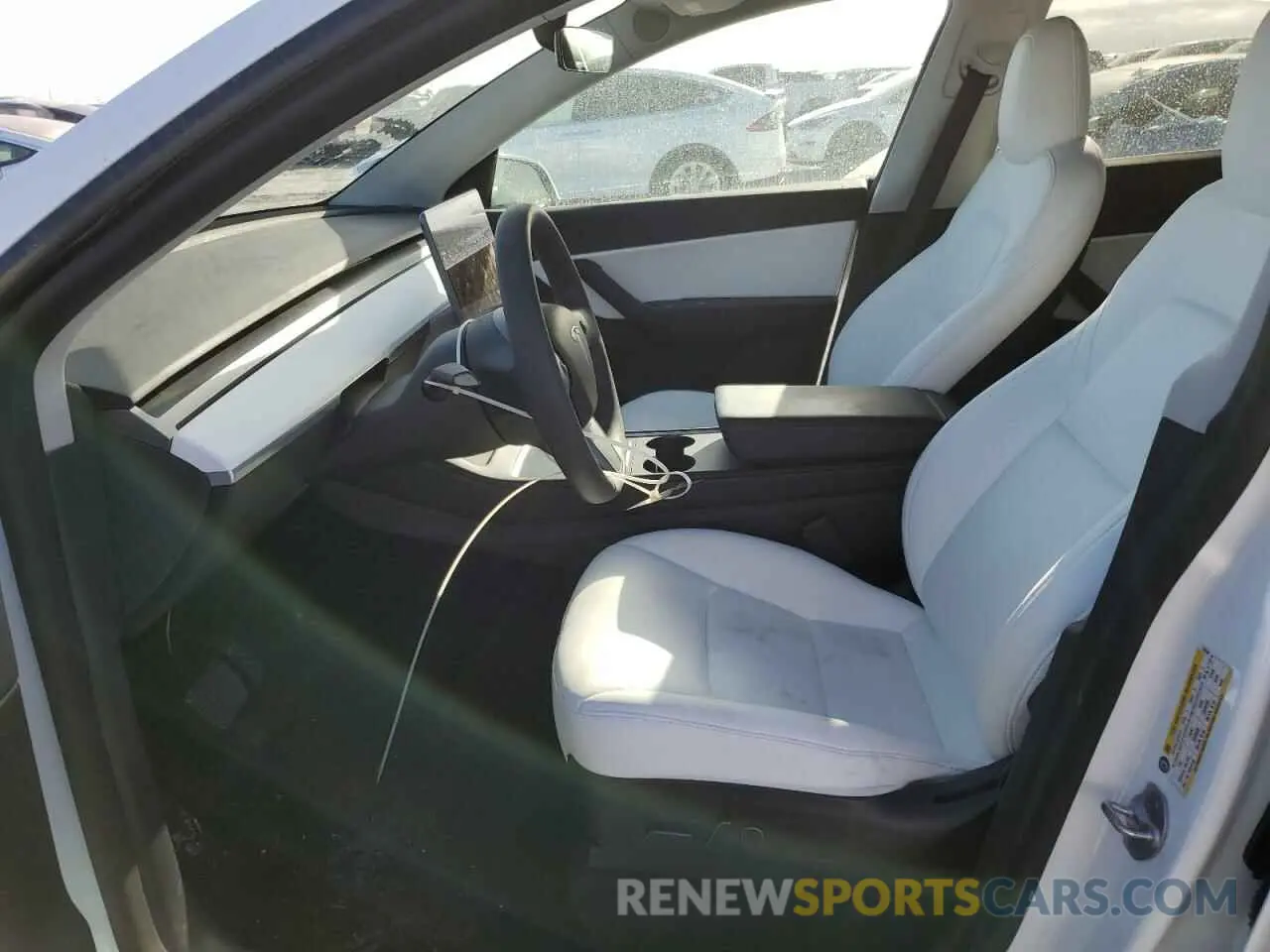 7 Photograph of a damaged car 5YJYGDEE9MF264786 TESLA MODEL Y 2021