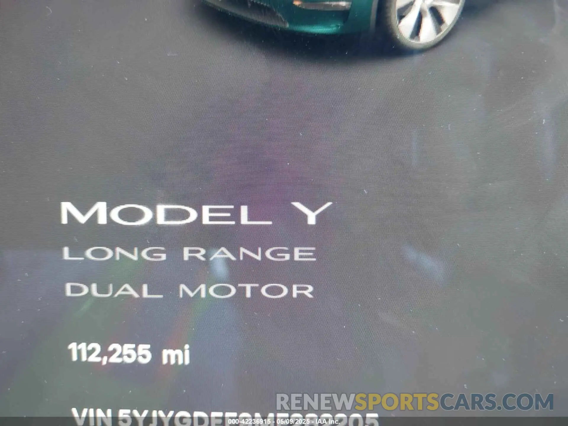 15 Photograph of a damaged car 5YJYGDEE9MF282205 TESLA MODEL Y 2021