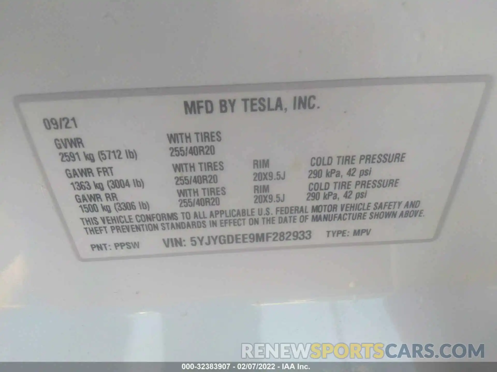 9 Photograph of a damaged car 5YJYGDEE9MF282933 TESLA MODEL Y 2021