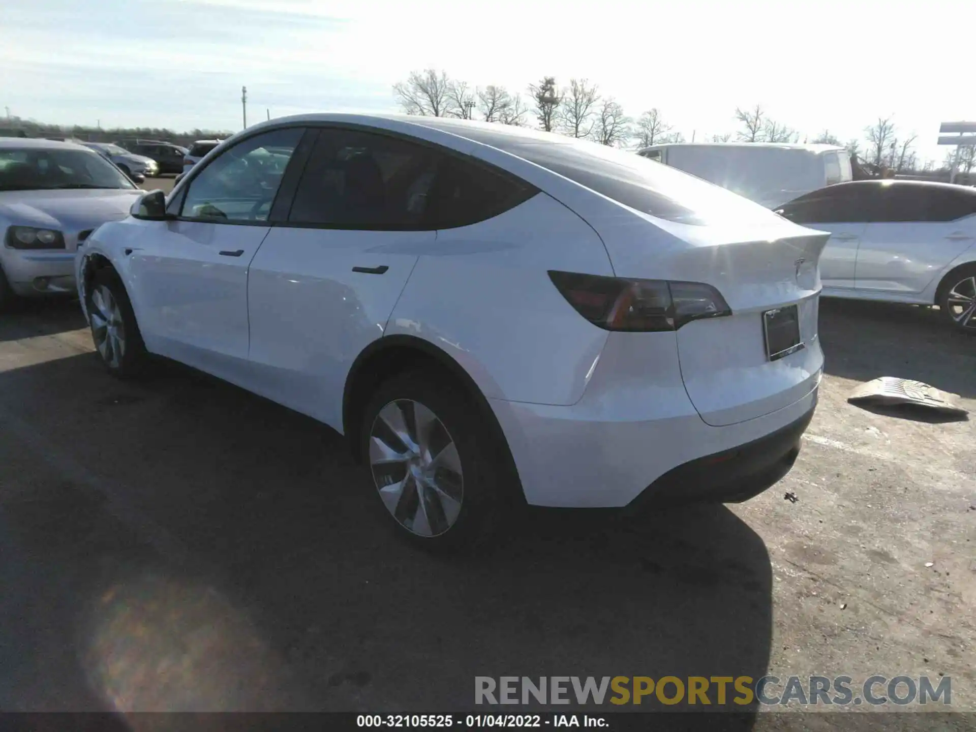 3 Photograph of a damaged car 5YJYGDEE9MF296363 TESLA MODEL Y 2021