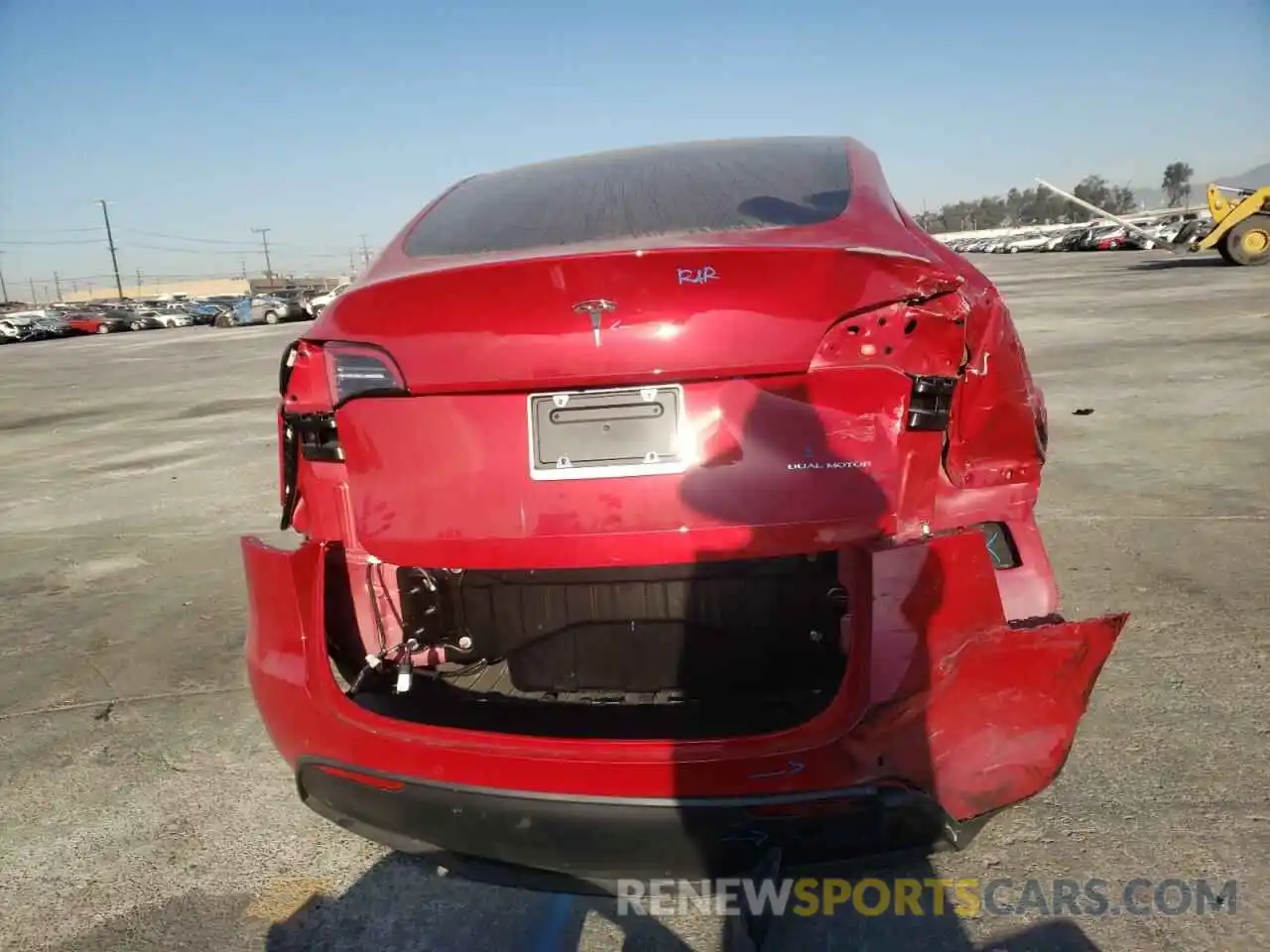 9 Photograph of a damaged car 5YJYGDEE9MF299473 TESLA MODEL Y 2021