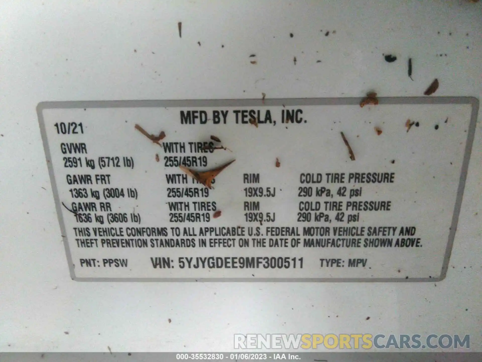 9 Photograph of a damaged car 5YJYGDEE9MF300511 TESLA MODEL Y 2021