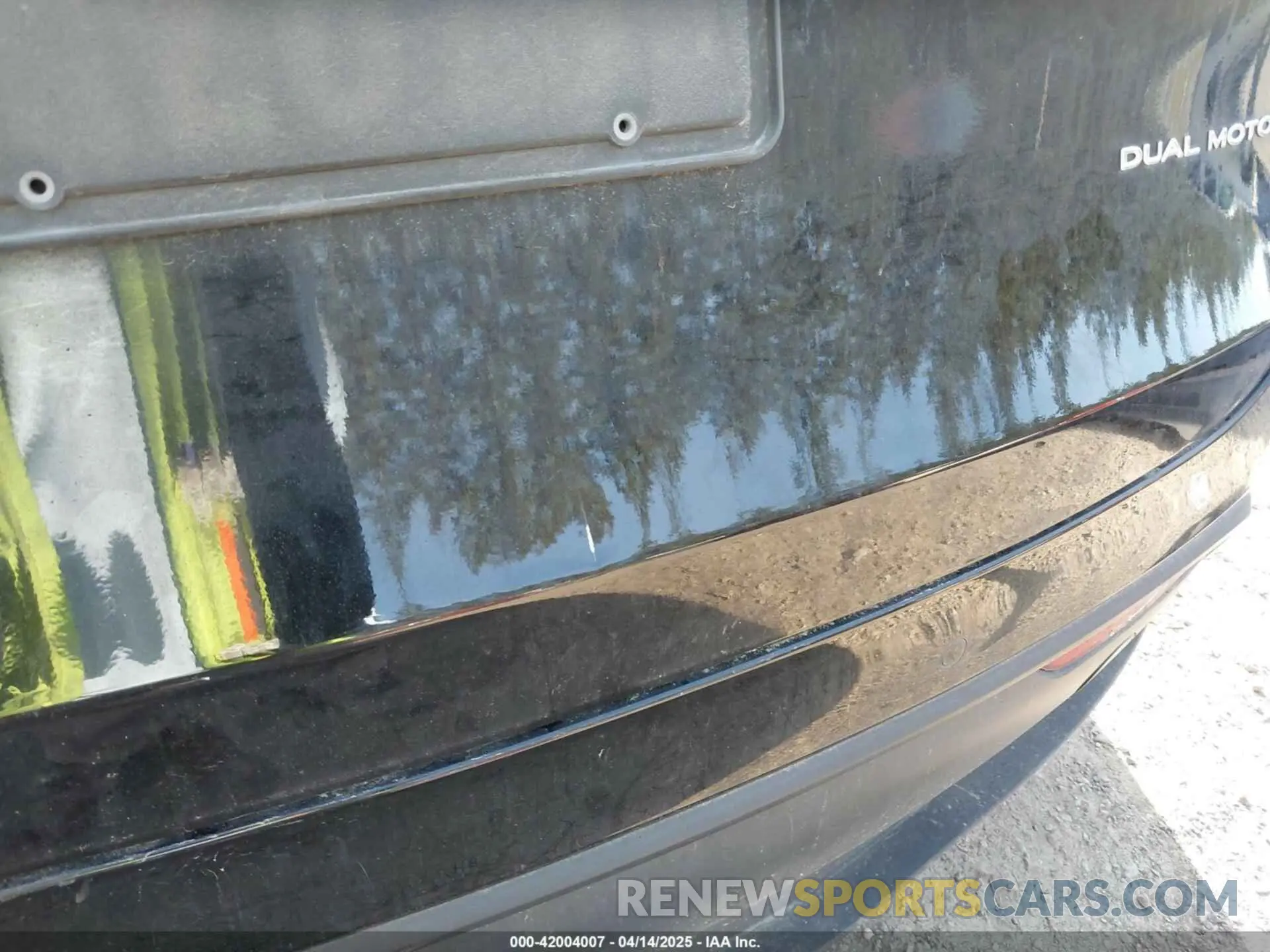 20 Photograph of a damaged car 5YJYGDEE9MF301903 TESLA MODEL Y 2021