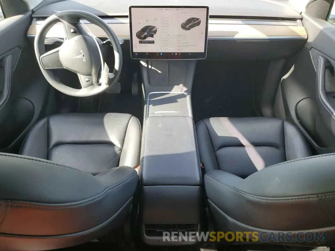 8 Photograph of a damaged car 5YJYGDEE9MF304607 TESLA MODEL Y 2021