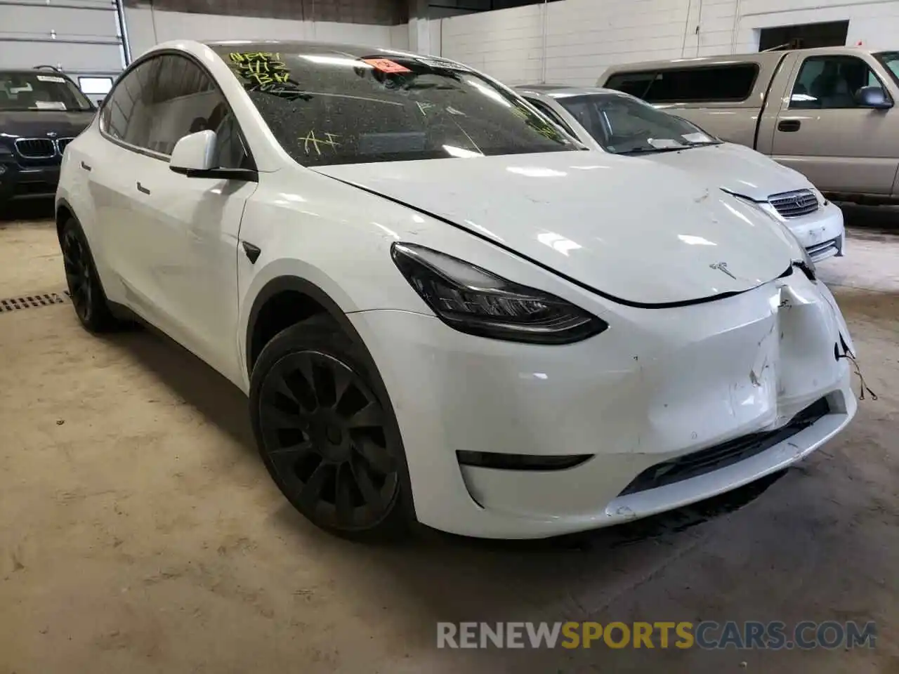 1 Photograph of a damaged car 5YJYGDEEXMF079744 TESLA MODEL Y 2021