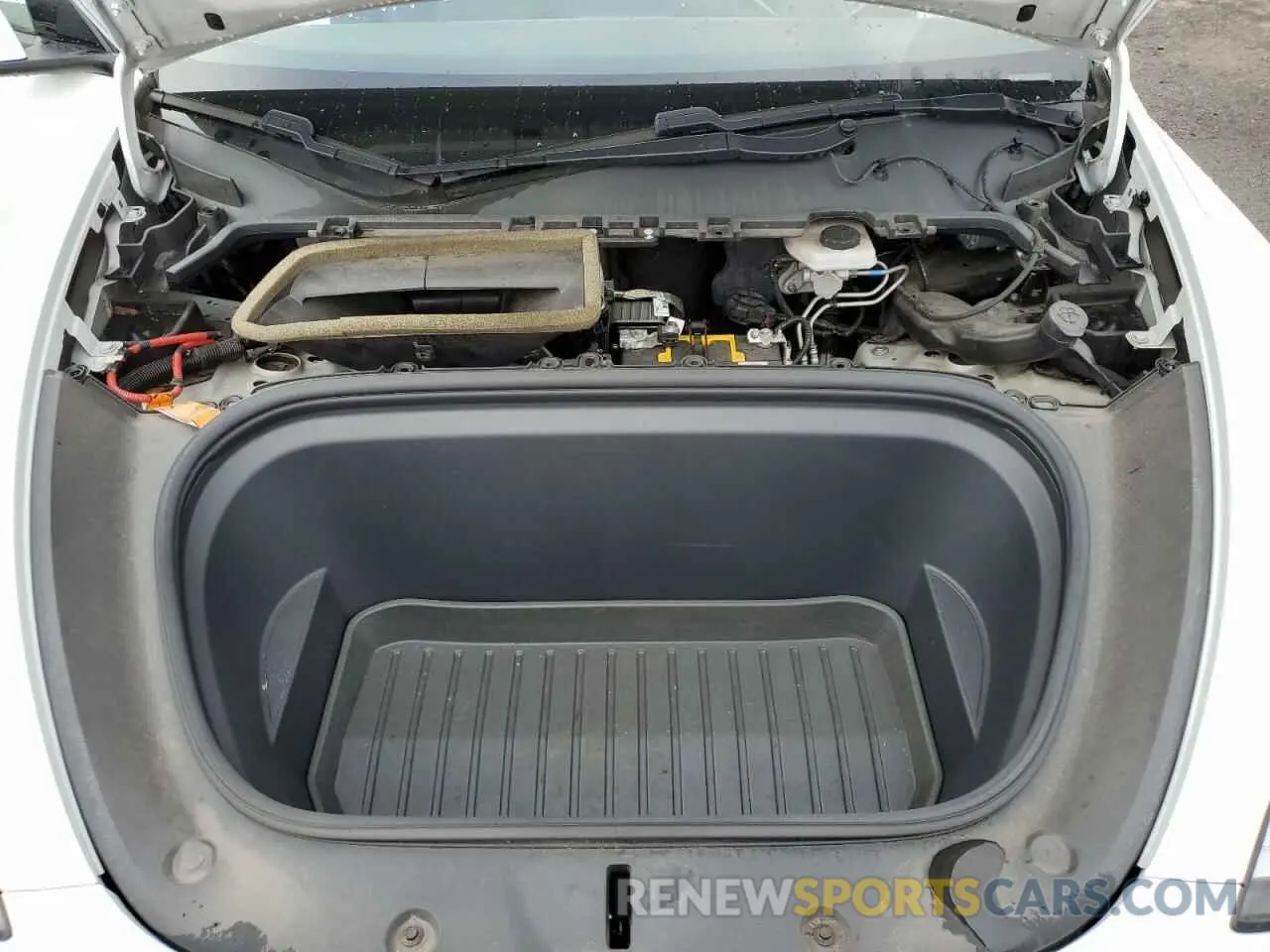 12 Photograph of a damaged car 5YJYGDEEXMF079761 TESLA MODEL Y 2021
