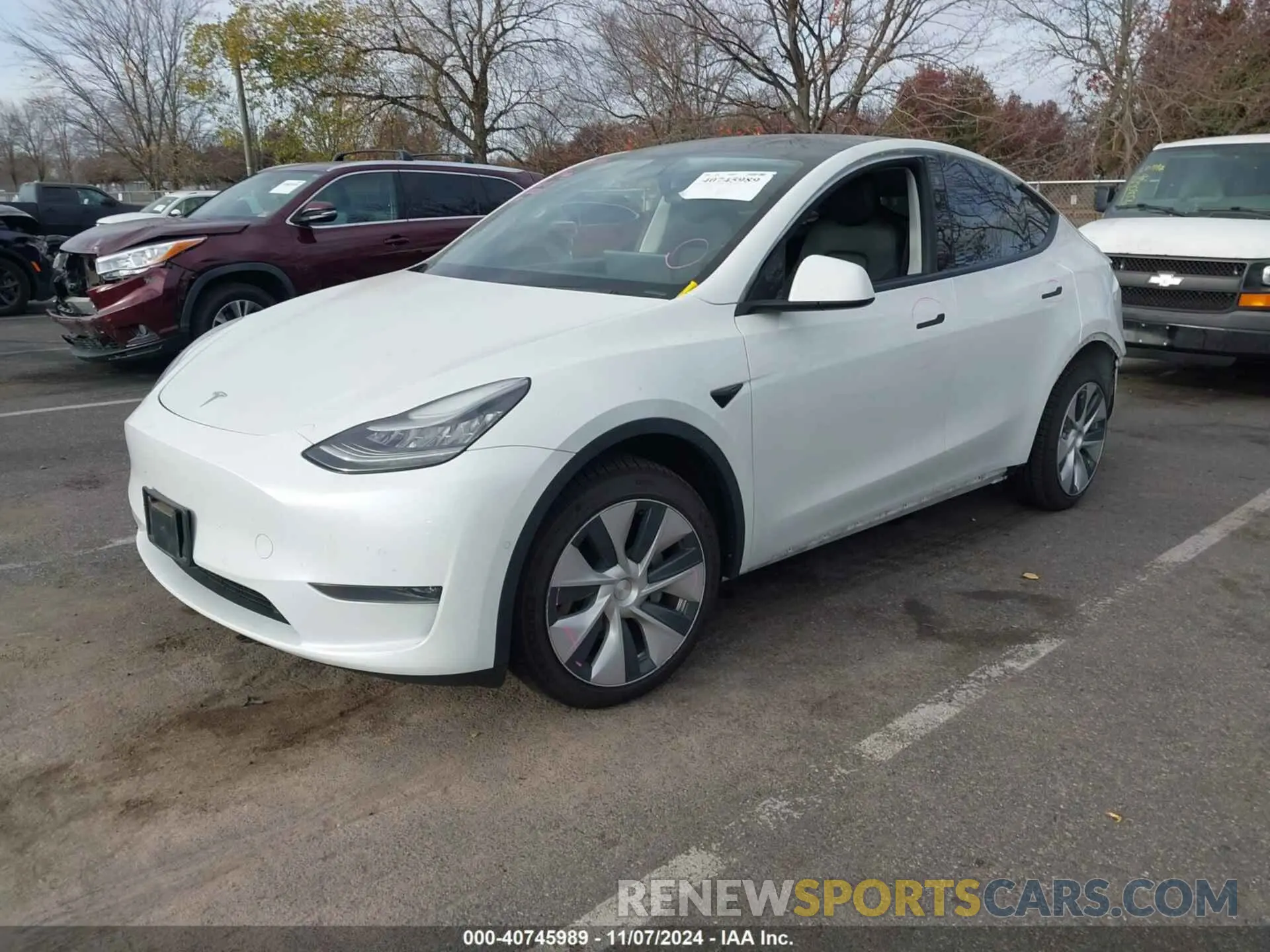 2 Photograph of a damaged car 5YJYGDEEXMF083289 TESLA MODEL Y 2021
