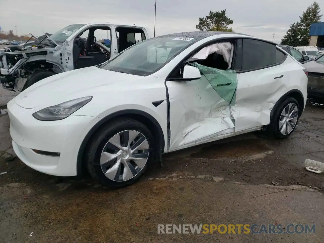 1 Photograph of a damaged car 5YJYGDEEXMF083826 TESLA MODEL Y 2021