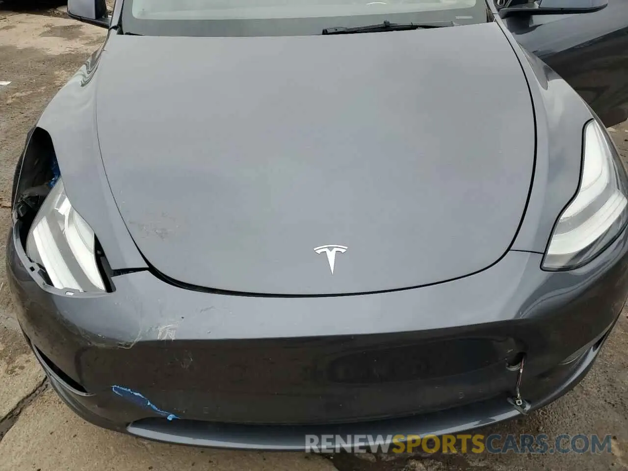 12 Photograph of a damaged car 5YJYGDEEXMF086032 TESLA MODEL Y 2021