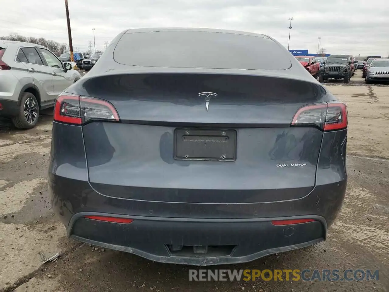 6 Photograph of a damaged car 5YJYGDEEXMF086032 TESLA MODEL Y 2021