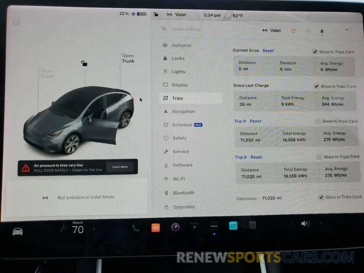 9 Photograph of a damaged car 5YJYGDEEXMF086032 TESLA MODEL Y 2021