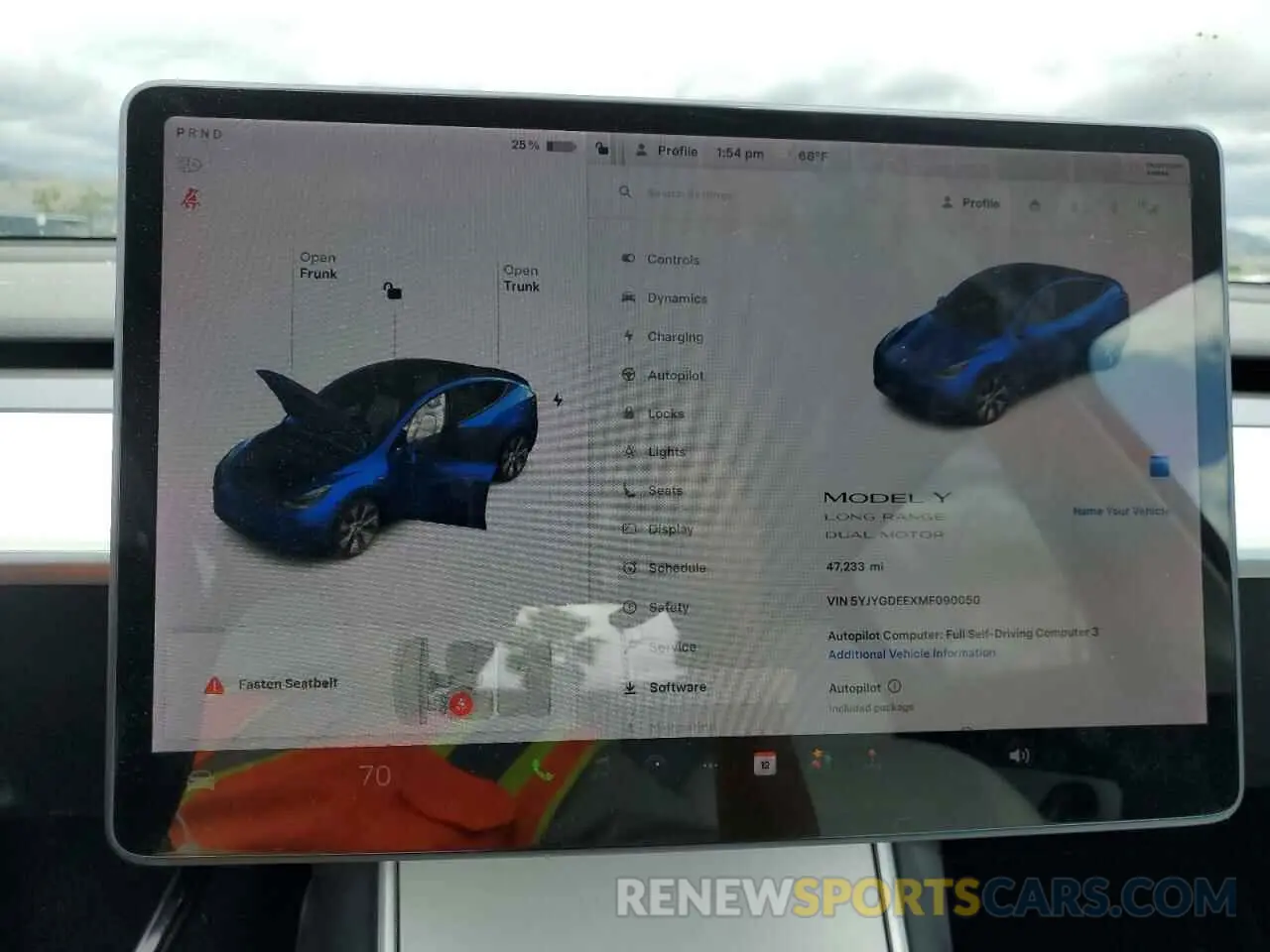 9 Photograph of a damaged car 5YJYGDEEXMF090050 TESLA MODEL Y 2021