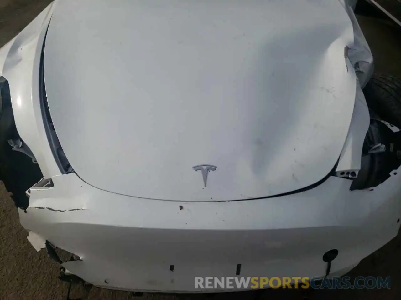 7 Photograph of a damaged car 5YJYGDEEXMF090565 TESLA MODEL Y 2021