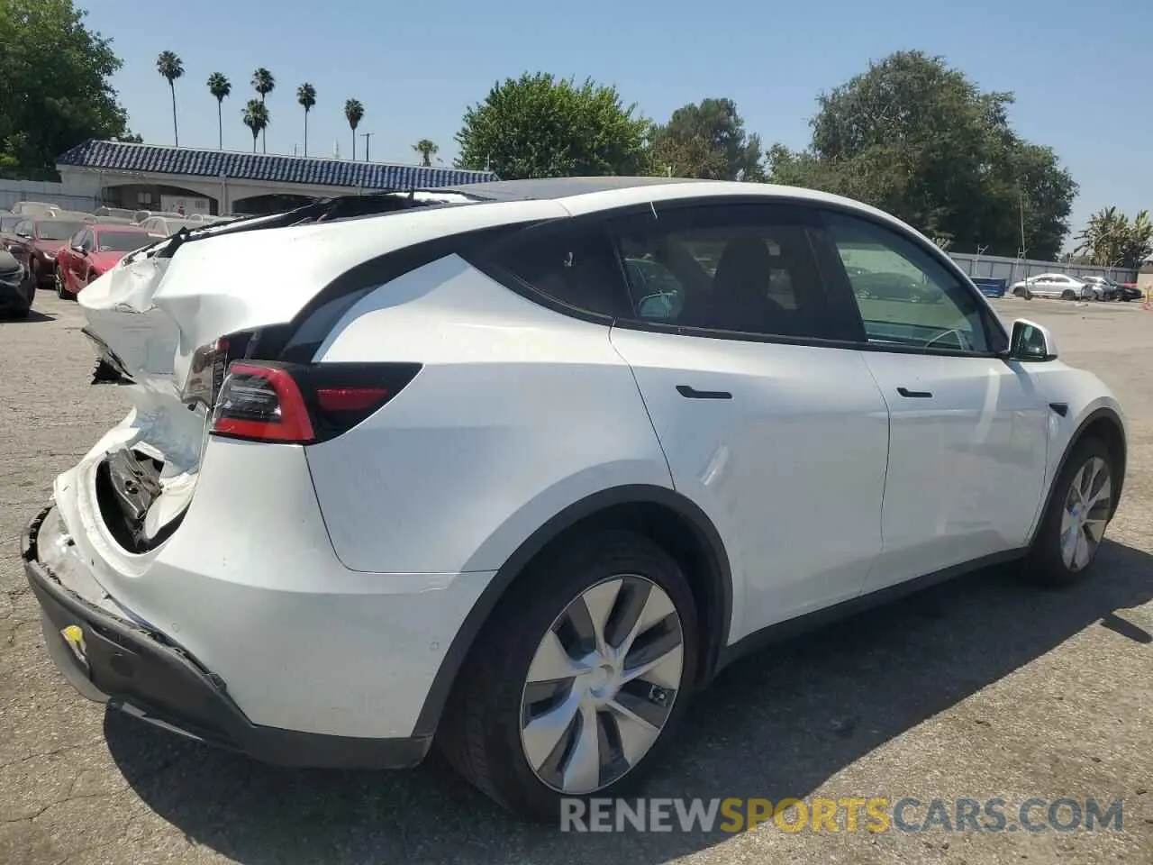 3 Photograph of a damaged car 5YJYGDEEXMF092137 TESLA MODEL Y 2021