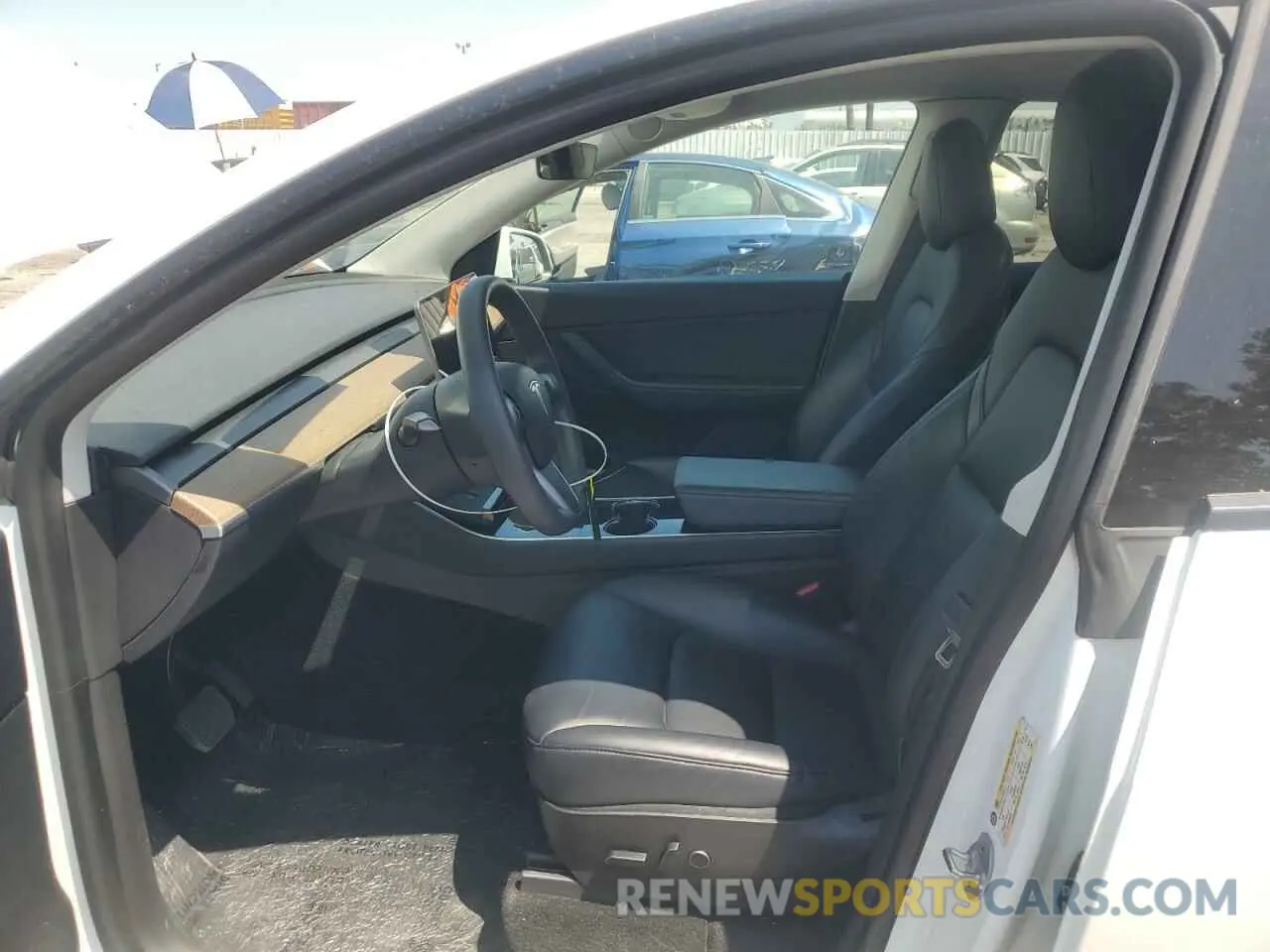 7 Photograph of a damaged car 5YJYGDEEXMF092137 TESLA MODEL Y 2021