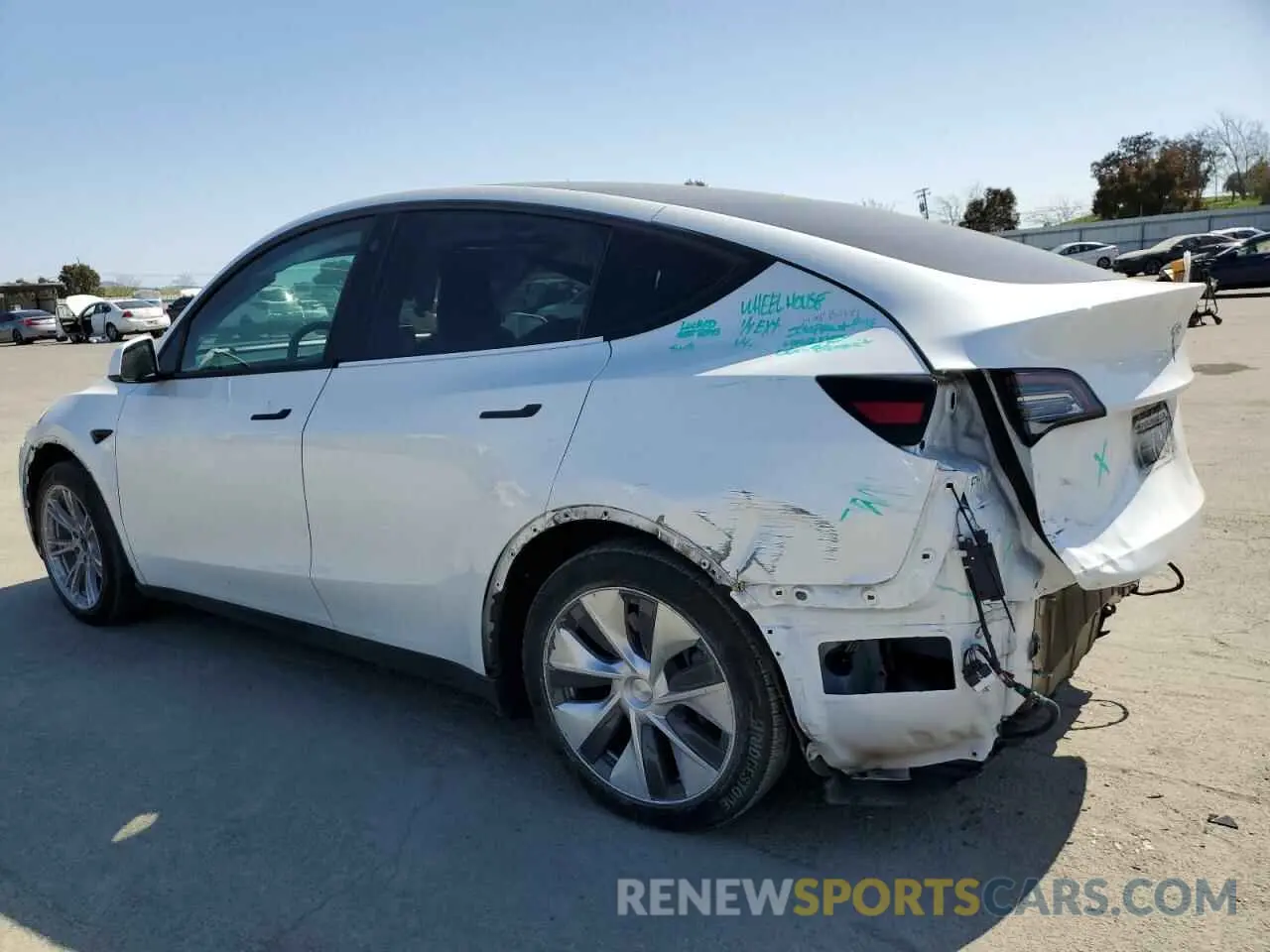 2 Photograph of a damaged car 5YJYGDEEXMF094437 TESLA MODEL Y 2021