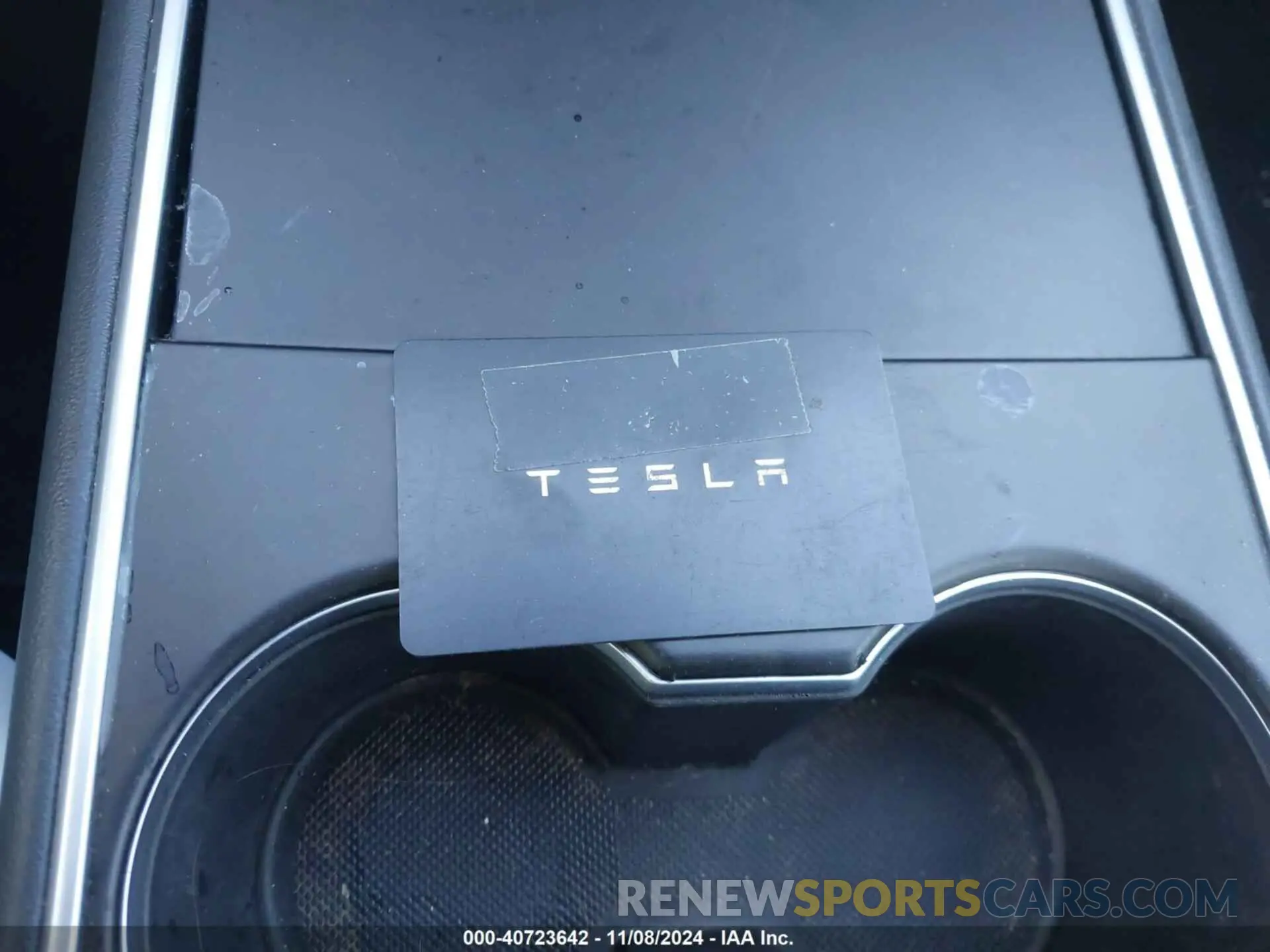 11 Photograph of a damaged car 5YJYGDEEXMF098665 TESLA MODEL Y 2021