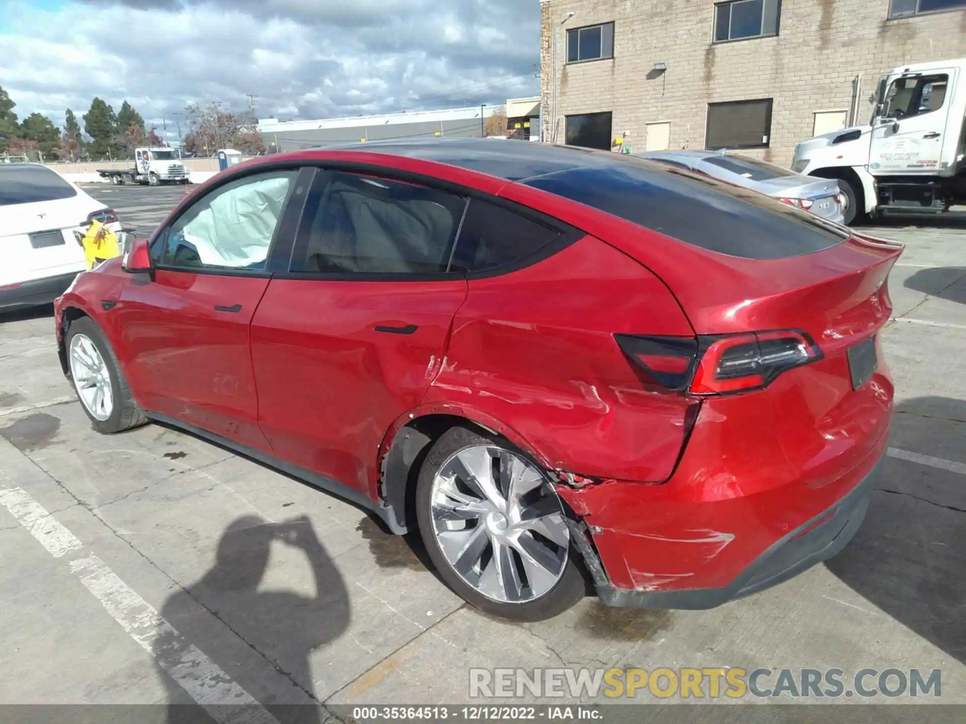 3 Photograph of a damaged car 5YJYGDEEXMF099489 TESLA MODEL Y 2021