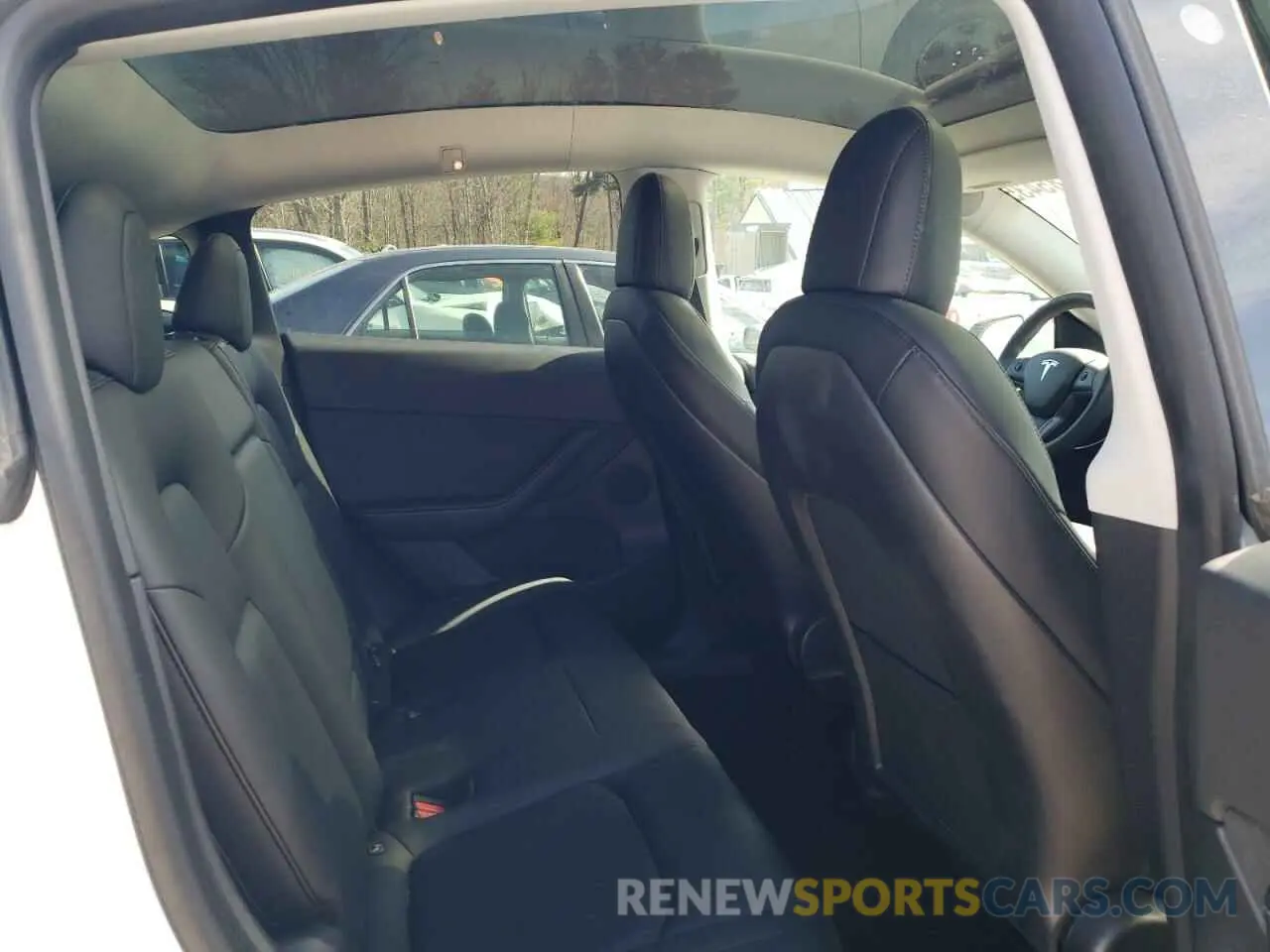 11 Photograph of a damaged car 5YJYGDEEXMF109874 TESLA MODEL Y 2021