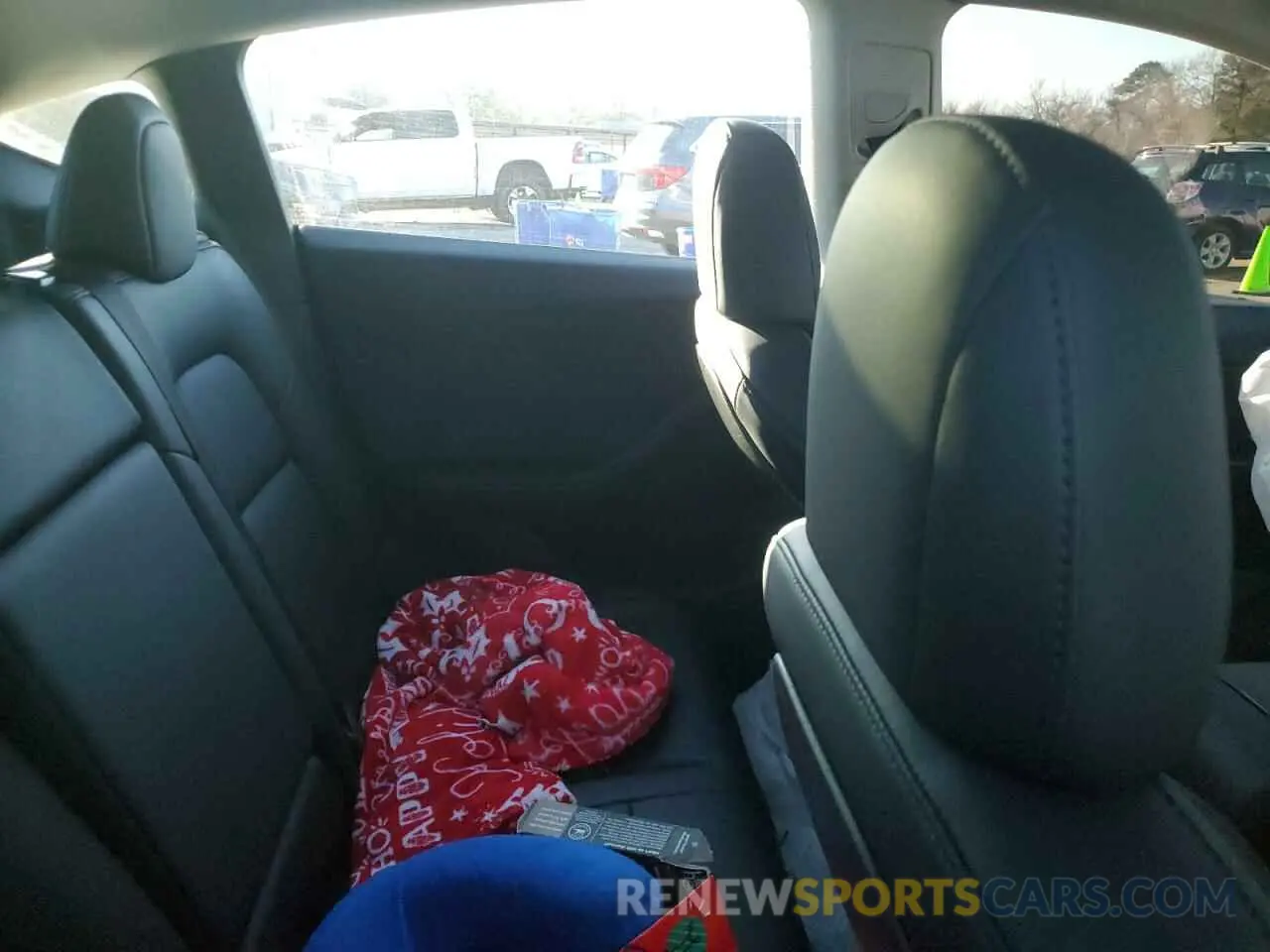 10 Photograph of a damaged car 5YJYGDEEXMF124925 TESLA MODEL Y 2021