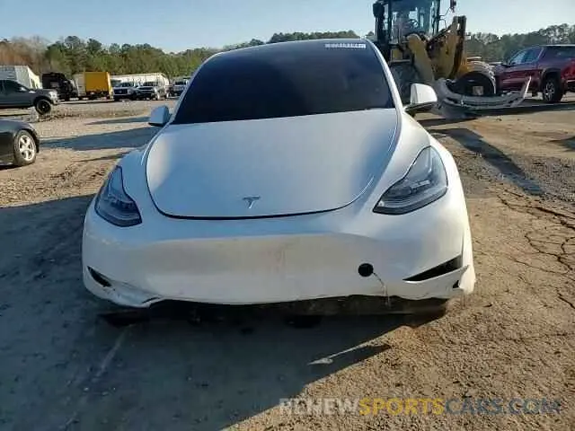 11 Photograph of a damaged car 5YJYGDEEXMF124925 TESLA MODEL Y 2021