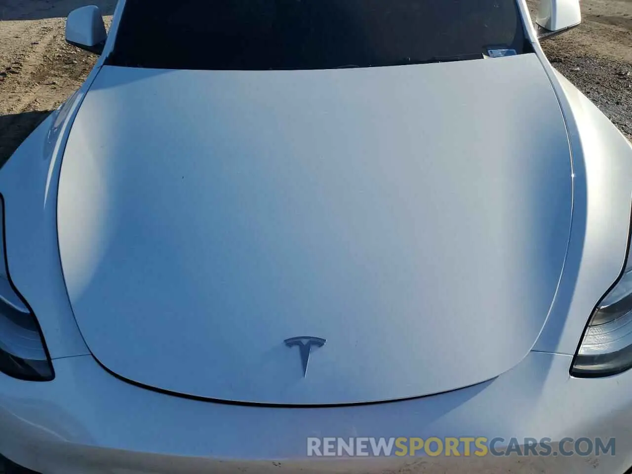 12 Photograph of a damaged car 5YJYGDEEXMF124925 TESLA MODEL Y 2021