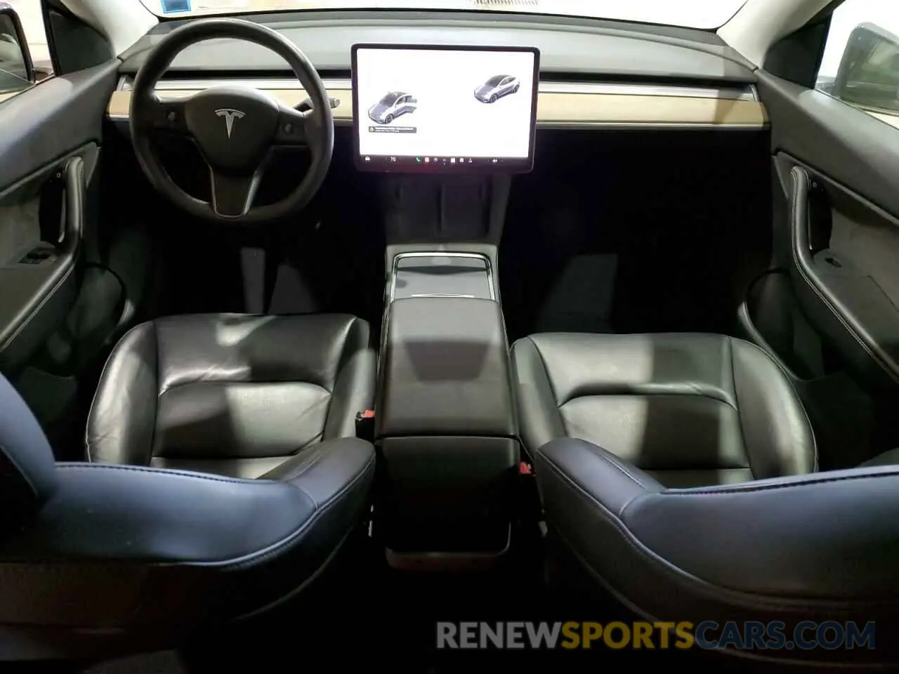 8 Photograph of a damaged car 5YJYGDEEXMF125220 TESLA MODEL Y 2021