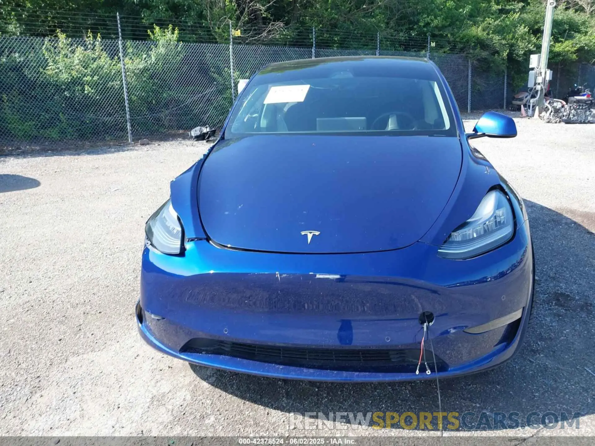 12 Photograph of a damaged car 5YJYGDEEXMF131163 TESLA MODEL Y 2021