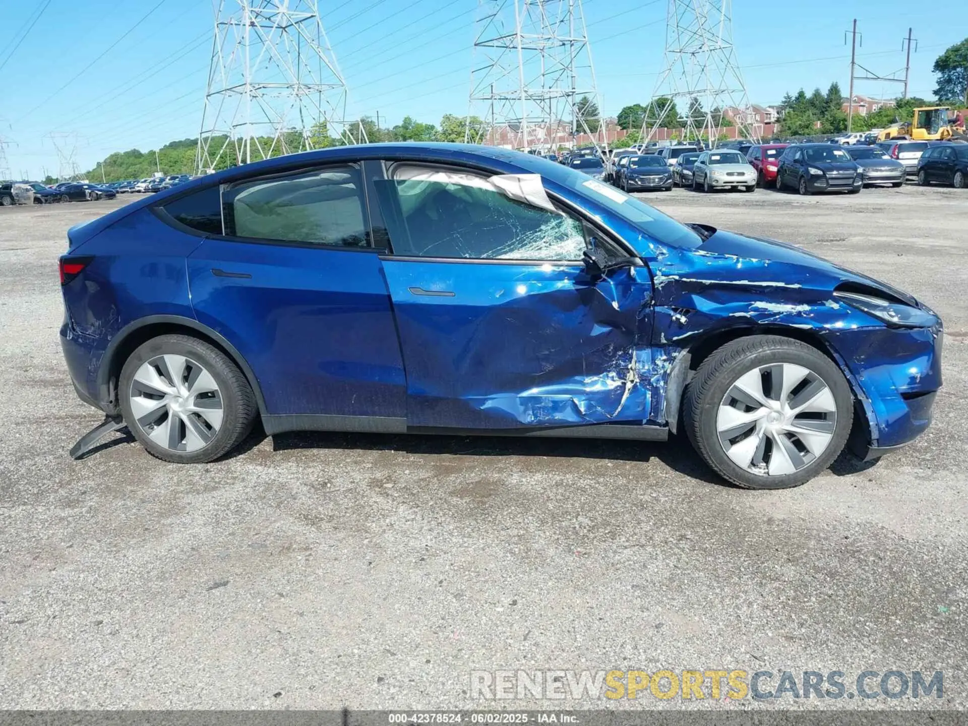 13 Photograph of a damaged car 5YJYGDEEXMF131163 TESLA MODEL Y 2021