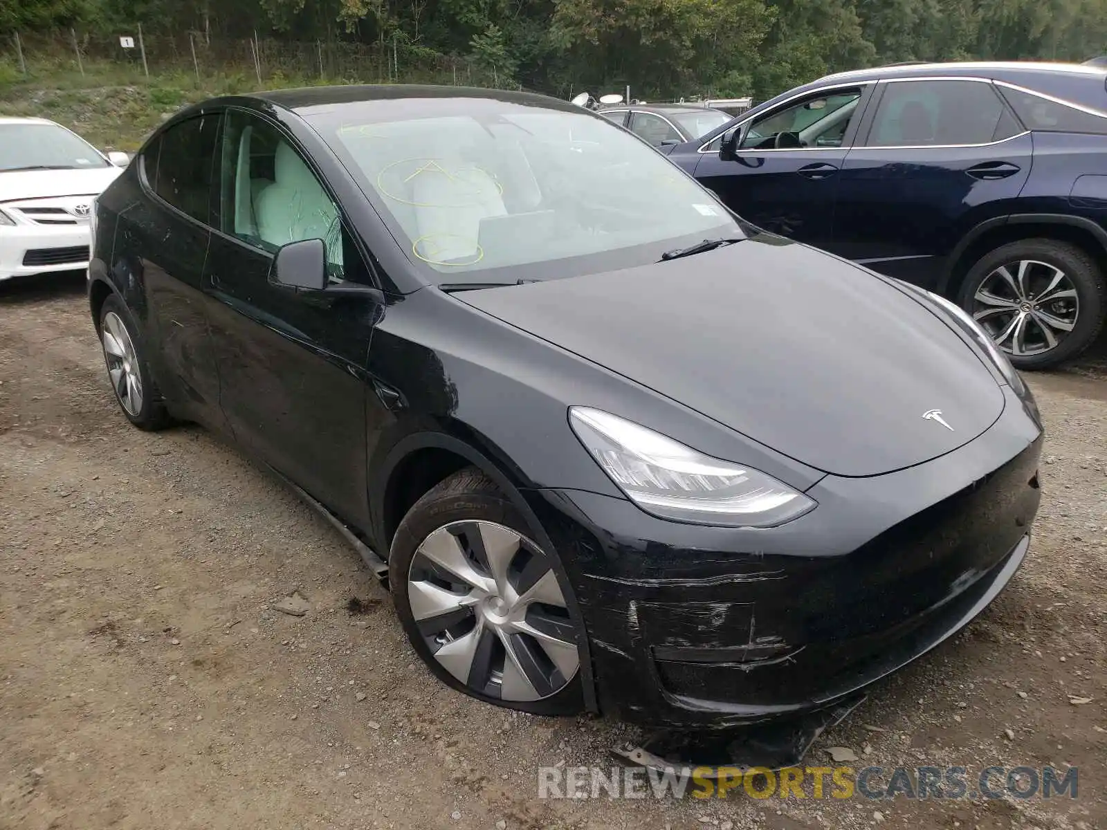 1 Photograph of a damaged car 5YJYGDEEXMF140333 TESLA MODEL Y 2021