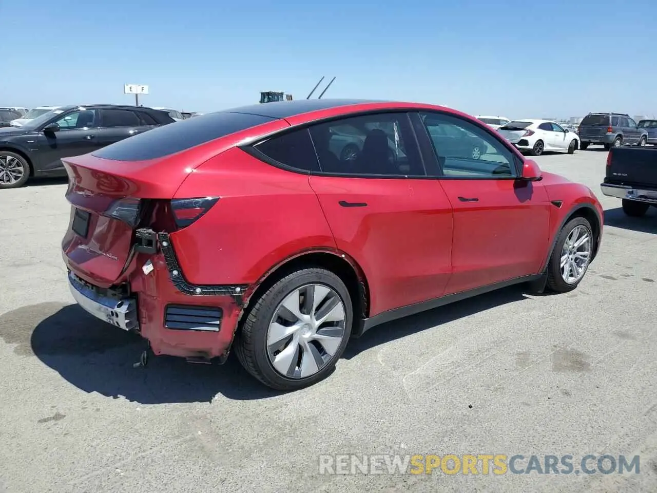 3 Photograph of a damaged car 5YJYGDEEXMF145239 TESLA MODEL Y 2021