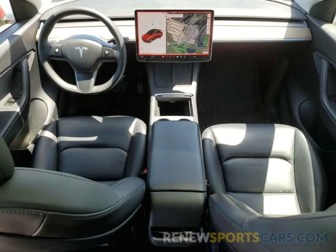 8 Photograph of a damaged car 5YJYGDEEXMF145239 TESLA MODEL Y 2021