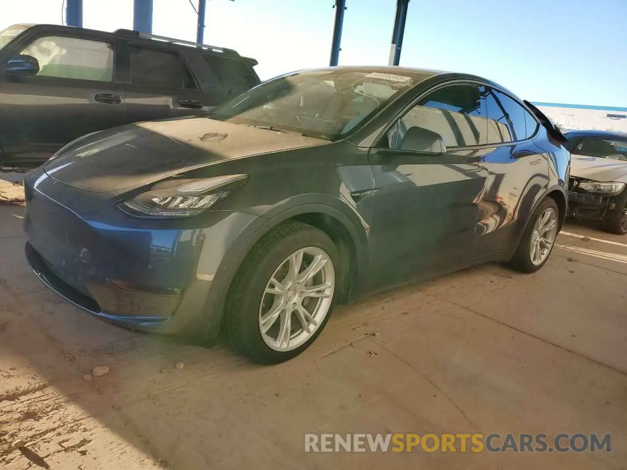 1 Photograph of a damaged car 5YJYGDEEXMF151557 TESLA MODEL Y 2021