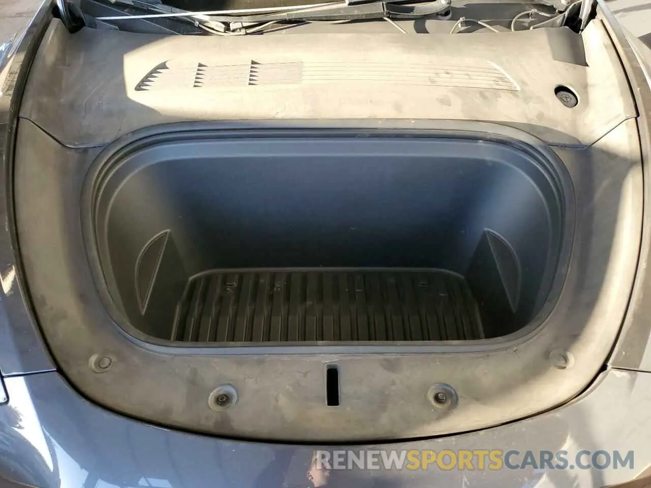 12 Photograph of a damaged car 5YJYGDEEXMF151557 TESLA MODEL Y 2021