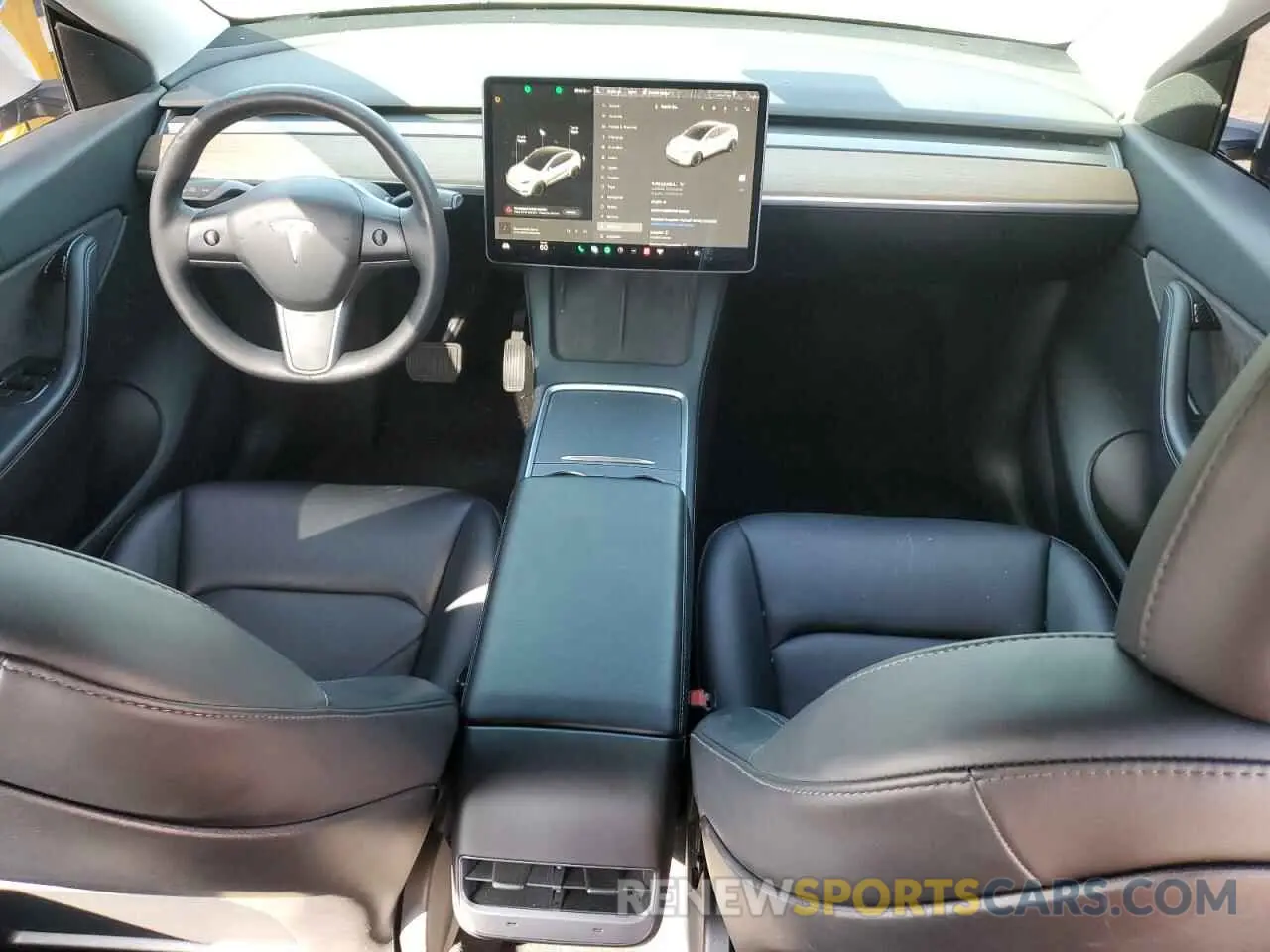 8 Photograph of a damaged car 5YJYGDEEXMF158864 TESLA MODEL Y 2021