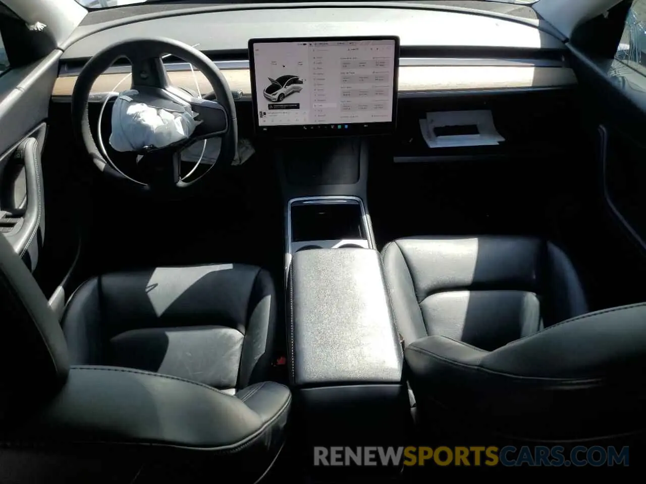 8 Photograph of a damaged car 5YJYGDEEXMF161280 TESLA MODEL Y 2021