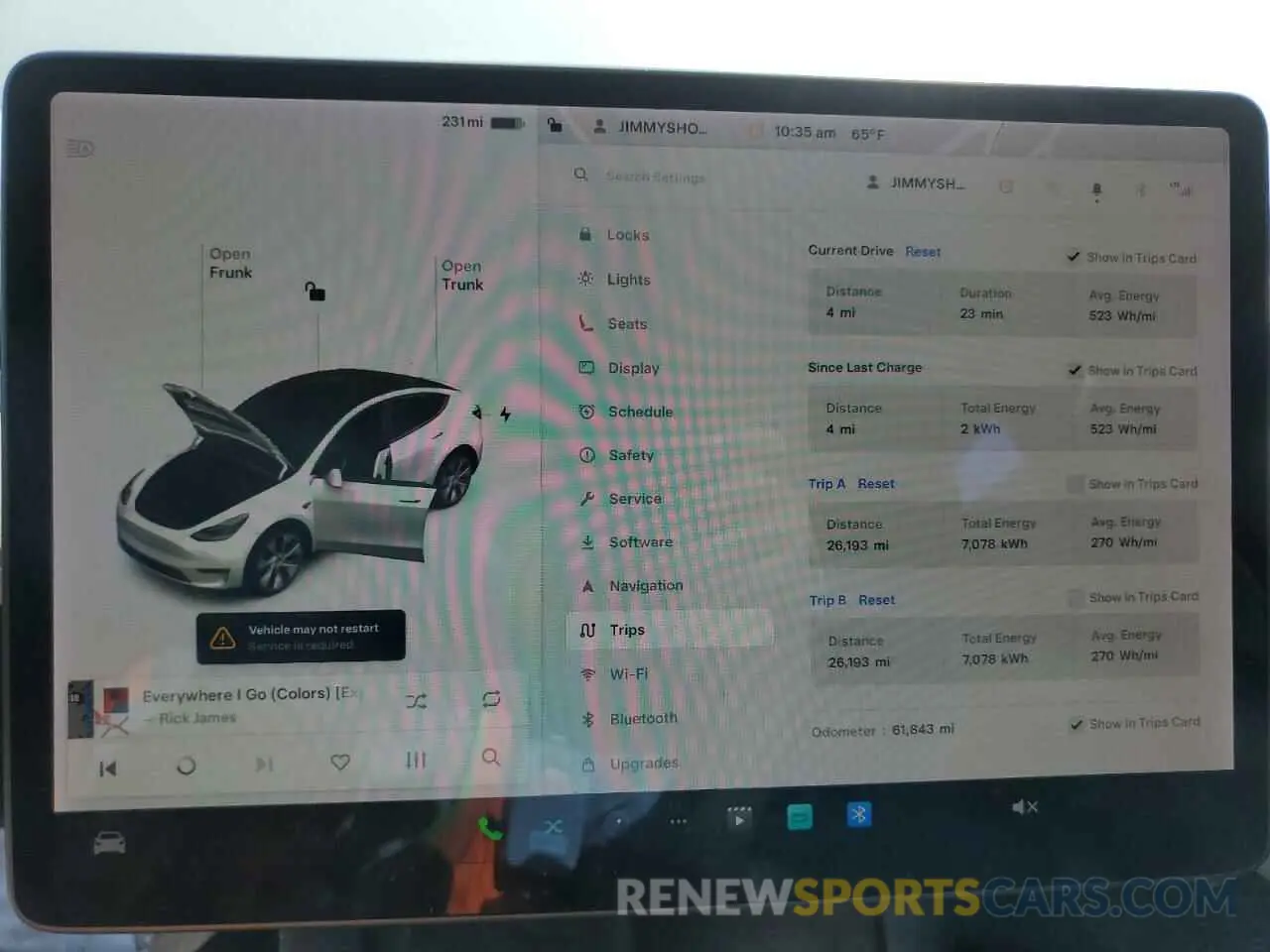 9 Photograph of a damaged car 5YJYGDEEXMF161280 TESLA MODEL Y 2021