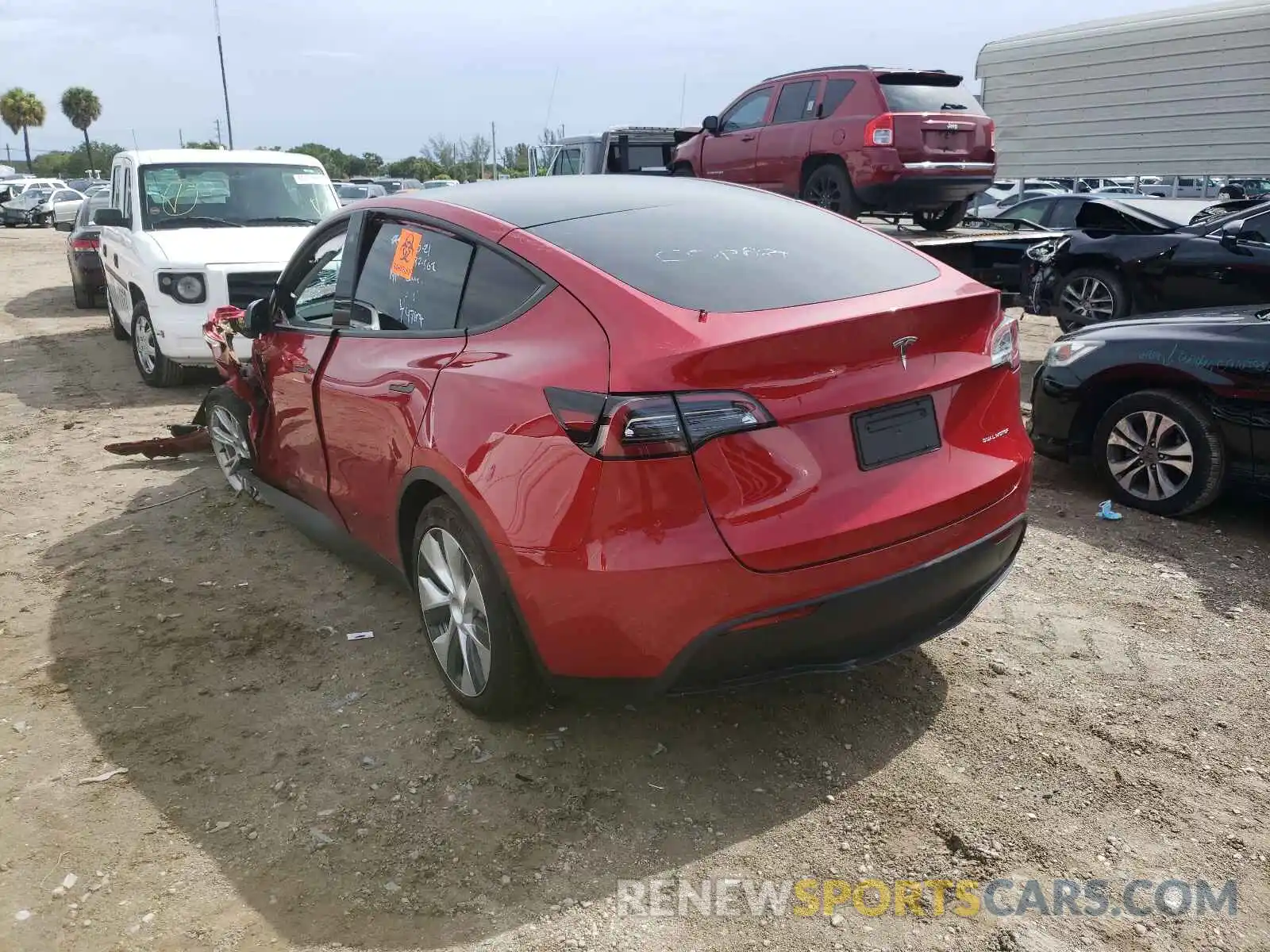 3 Photograph of a damaged car 5YJYGDEEXMF177348 TESLA MODEL Y 2021