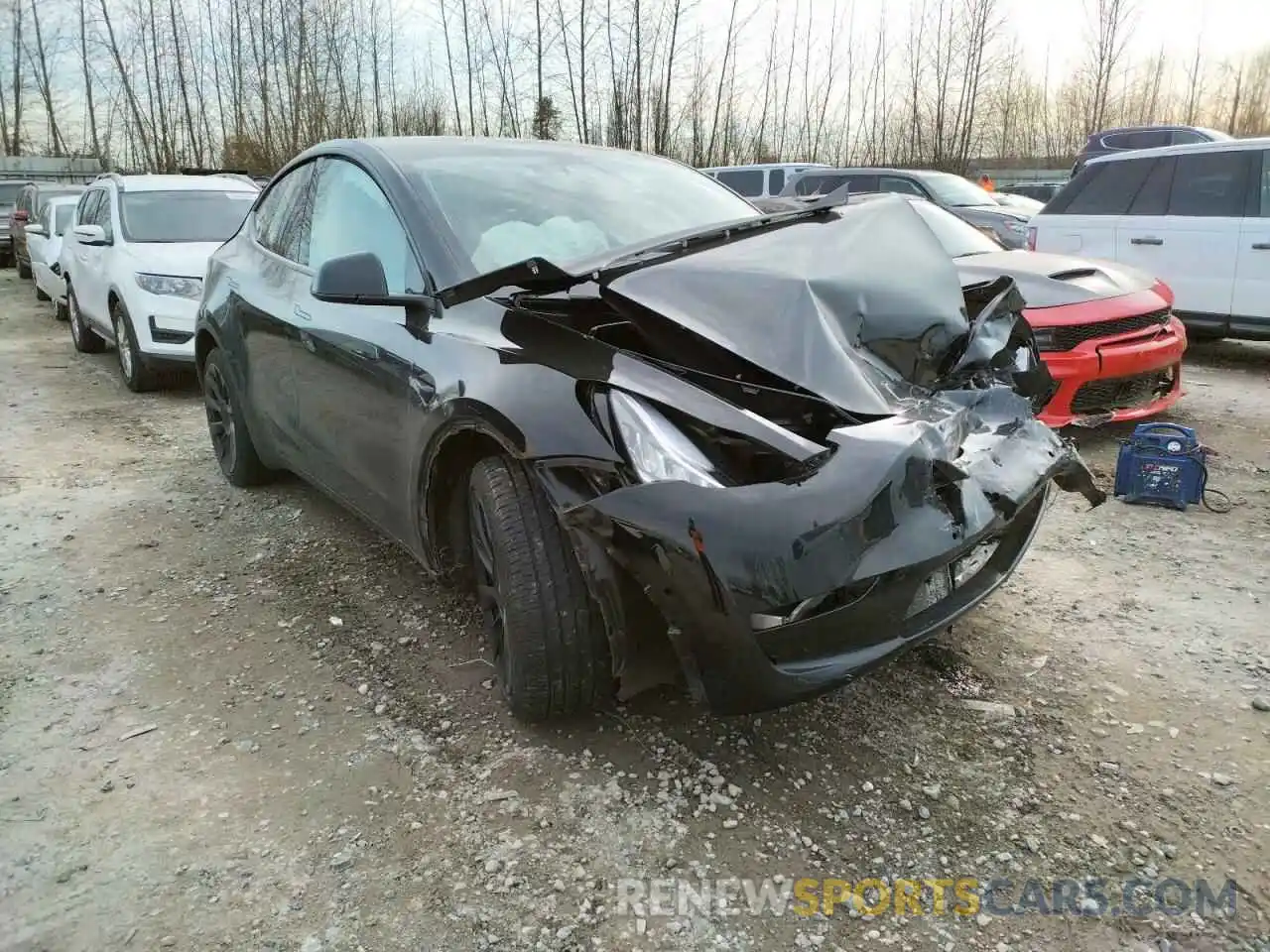 1 Photograph of a damaged car 5YJYGDEEXMF183103 TESLA MODEL Y 2021