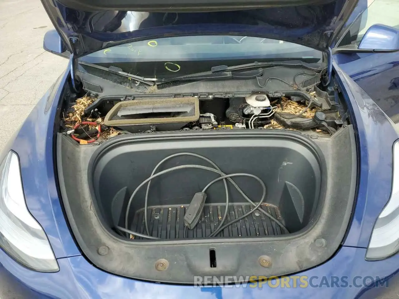 11 Photograph of a damaged car 5YJYGDEEXMF192447 TESLA MODEL Y 2021