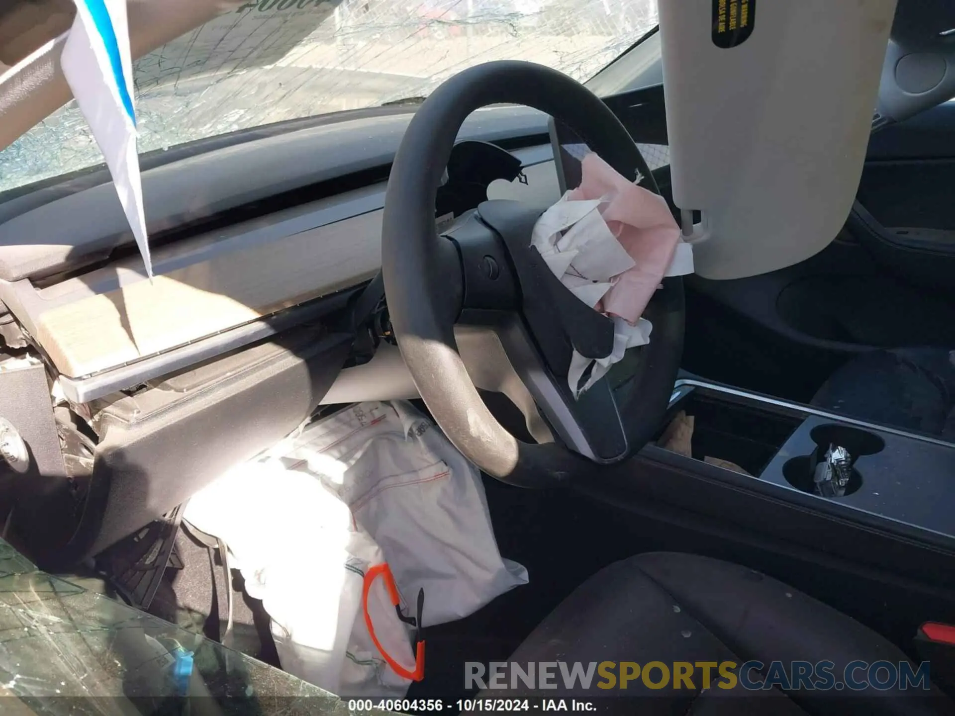 9 Photograph of a damaged car 5YJYGDEEXMF193632 TESLA MODEL Y 2021