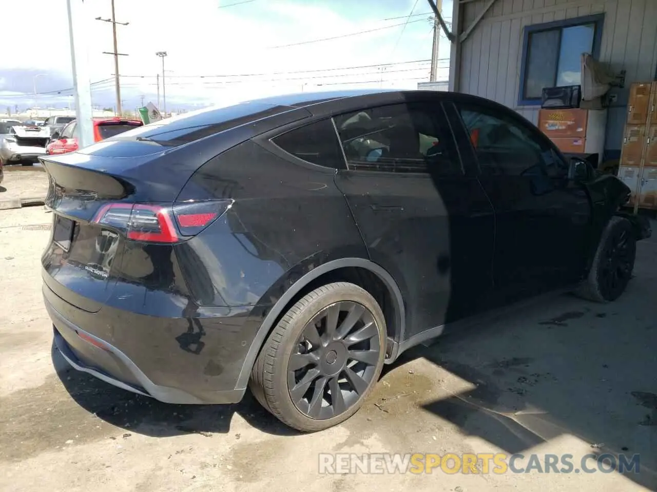 3 Photograph of a damaged car 5YJYGDEEXMF207223 TESLA MODEL Y 2021