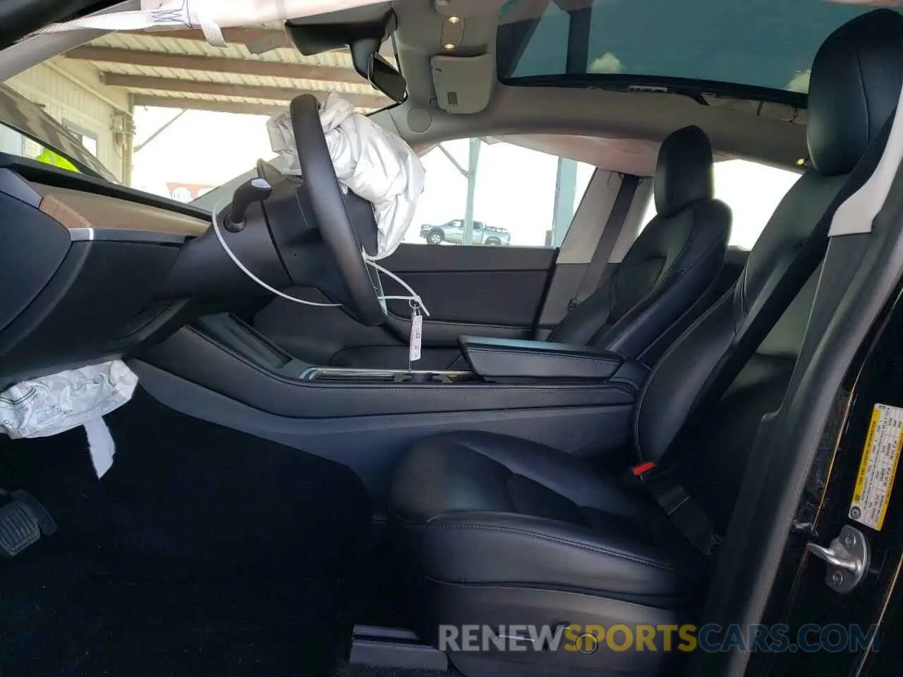 7 Photograph of a damaged car 5YJYGDEEXMF207223 TESLA MODEL Y 2021