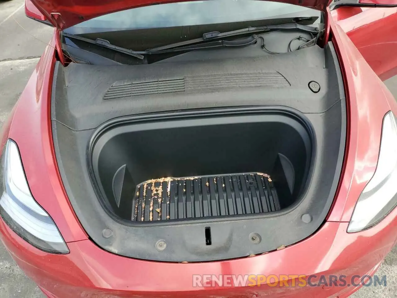 12 Photograph of a damaged car 5YJYGDEEXMF217816 TESLA MODEL Y 2021